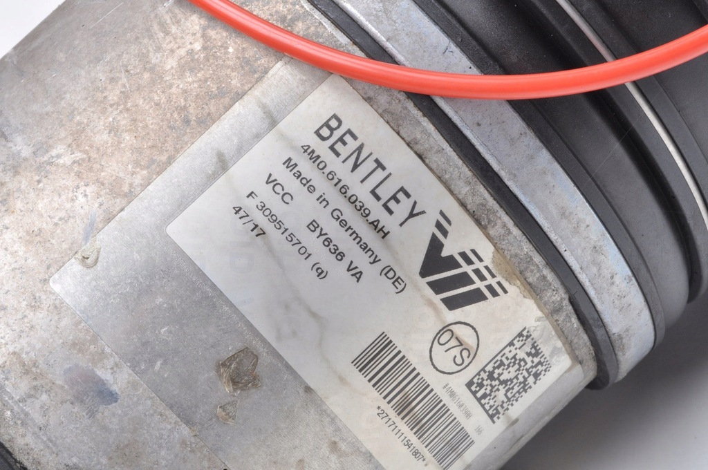 фото №12, Bentley bentayga 4.0 tdi амортизатор перед левый 4m0413037 4m0616039ah