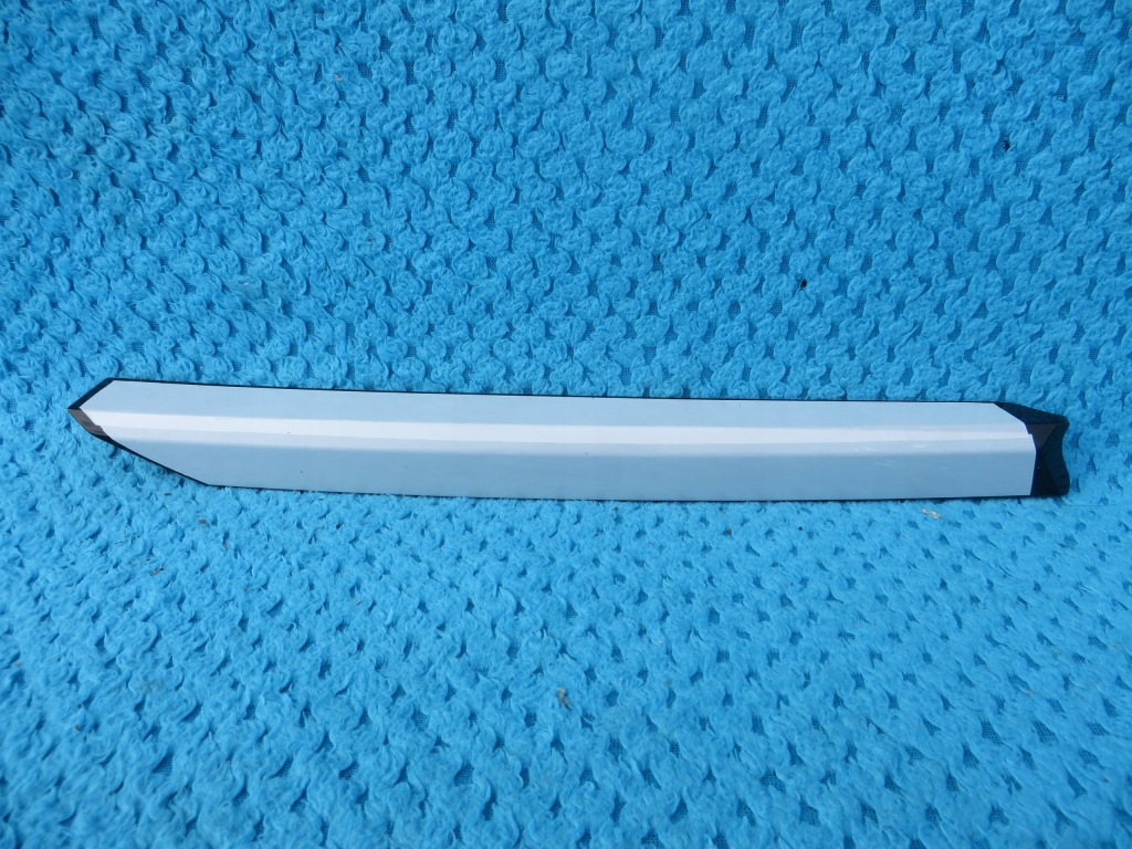 фото №1, Audi a8 d4 4h0 защита стойка правая молдинг