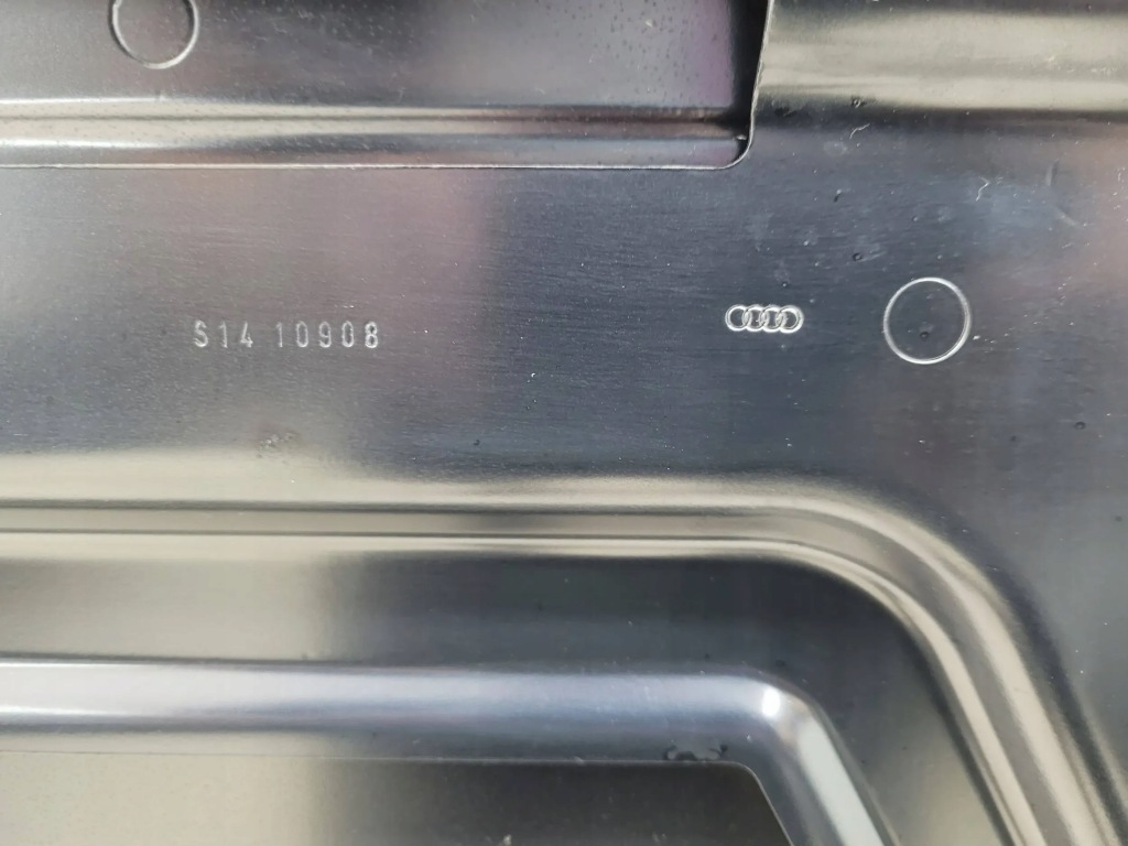Audi a8 d5 4n 2017+ капот крышка двигателя перед передняя fv Киев