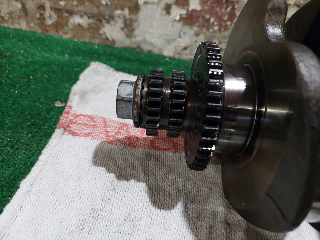 Wał коленчатый 06hn с вкладышами audi a5 a4 2.0 tfsi cdn с Разборки