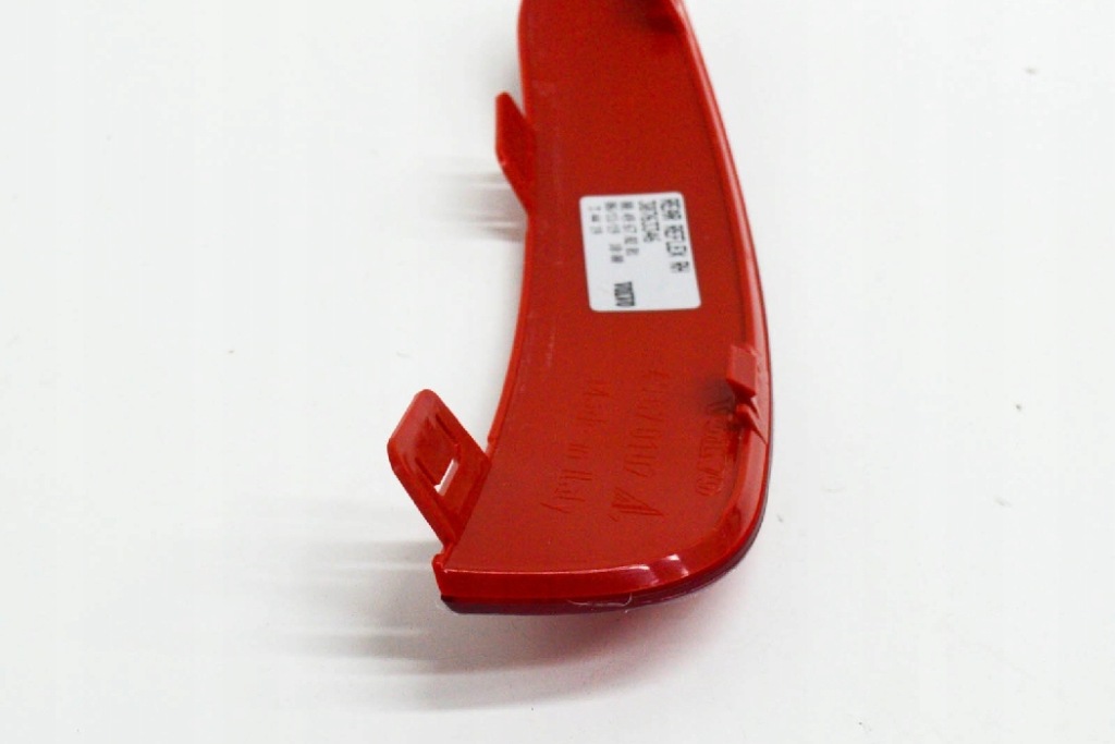 Volvo v50 правый задний бампер фара линза новый оригинальный 30763346 с Разборки