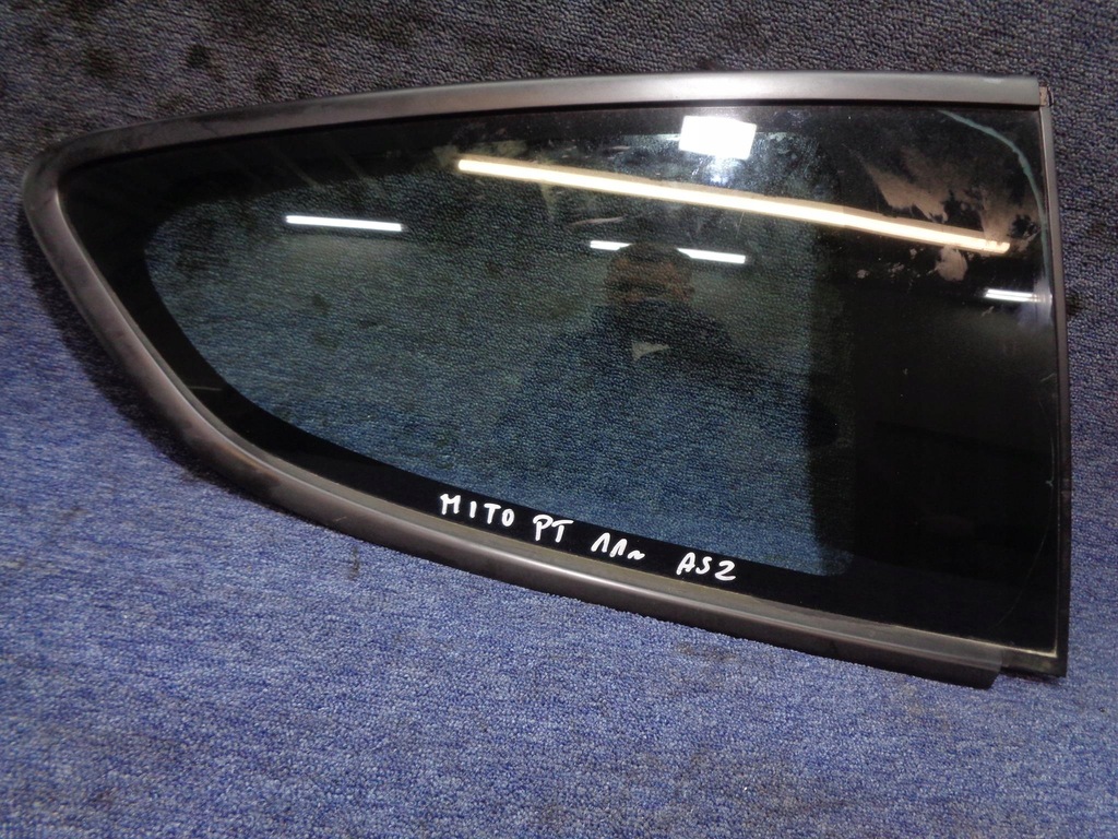 фото №1, Скло кузовна alfa romeo mito 11r. права задня