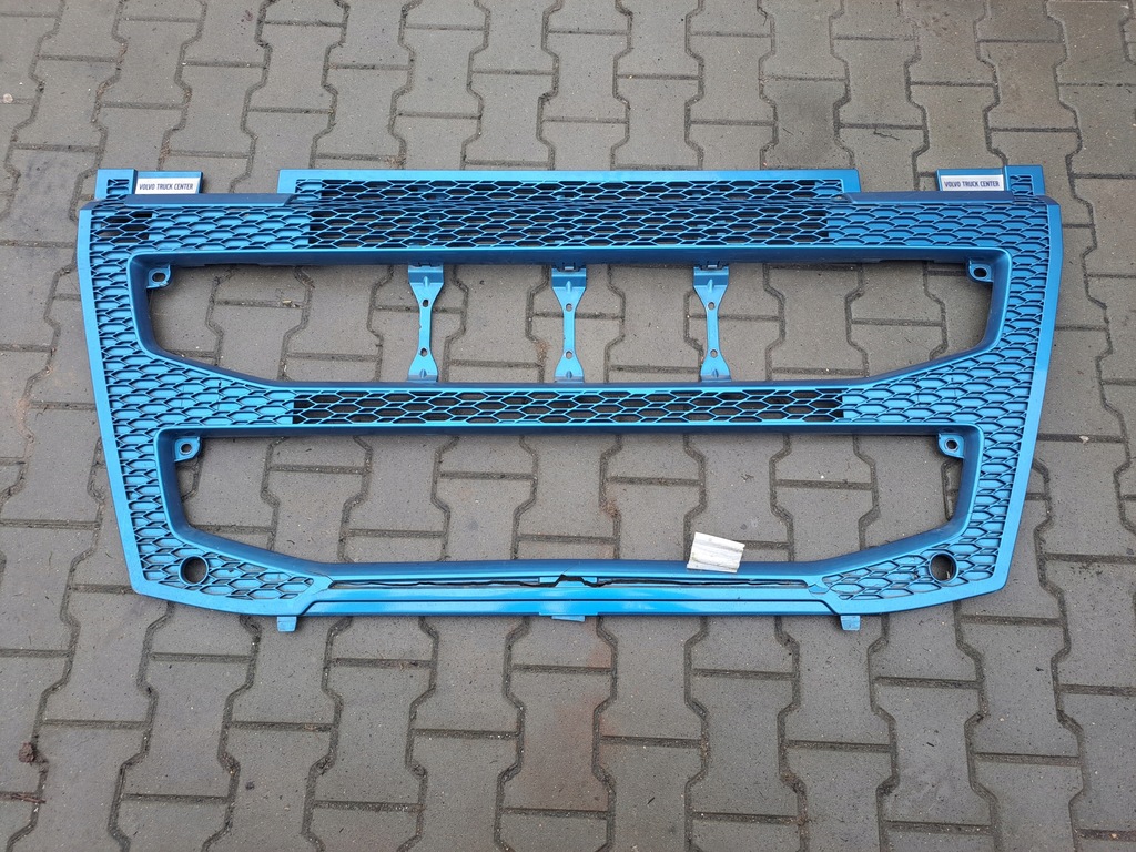 фото №1, Решётка радиатора решётка радиатора капот нижняя volvo fh 4 euro 6