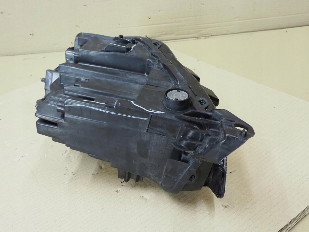 Лампа перед передня права opel corsa f 2019- full led 9829522580 європа Зі Шроту