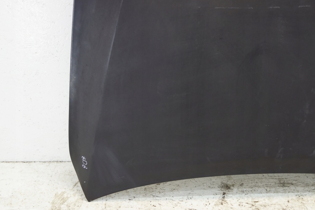 Капот крышка двигателя перед lexus is 2 is220 Киев