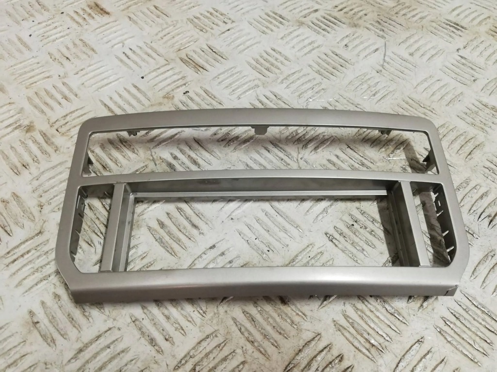 фото №1, Citroen c5 iii панель защита рамка радио 9682459677