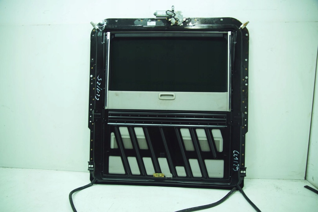 фото №1, Козирок люк mercedes