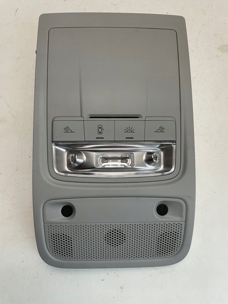 фото №1, Audi a1 q3 лампа стельовий 8x0947135aj ag