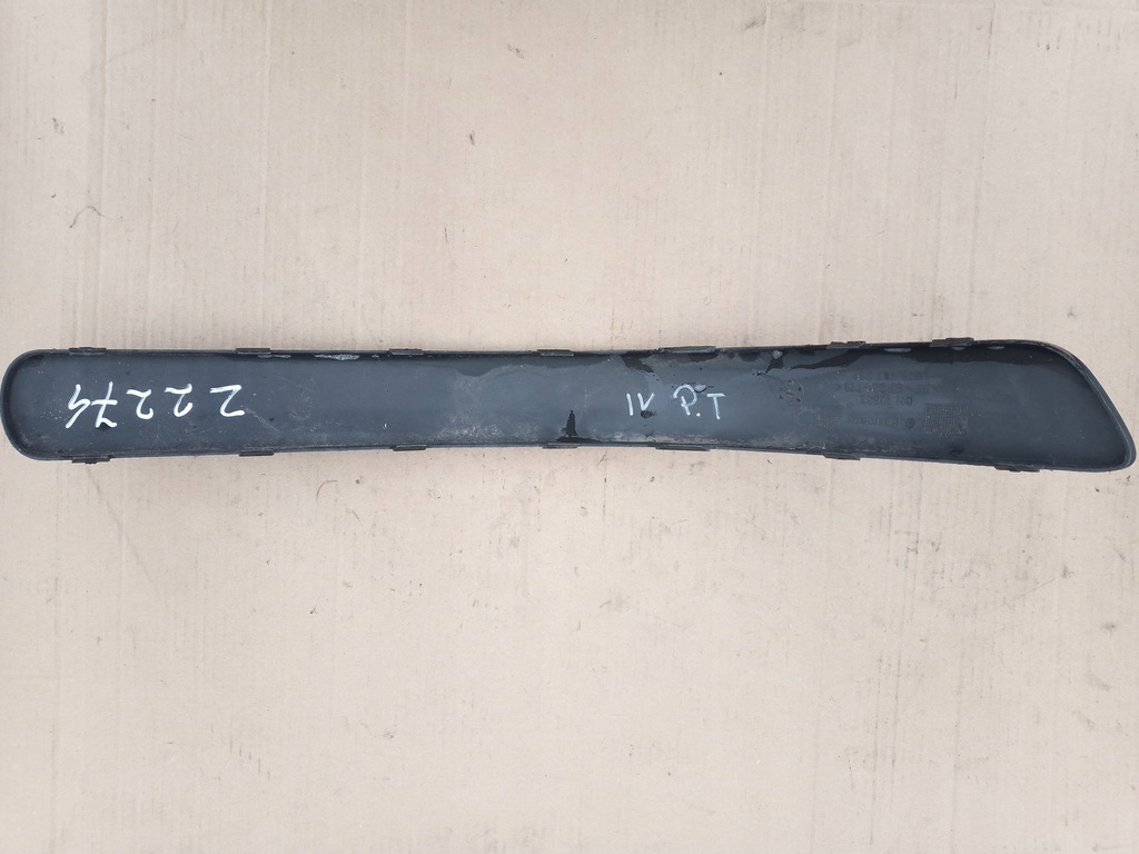 фото №5, Молдинг бампера правый задняя vw golf iv 1j6807792