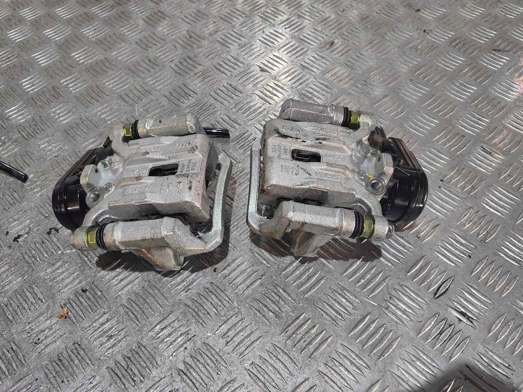 фото №1, Суппорт тормозной правый задняя i30 iii ceed iii 18-