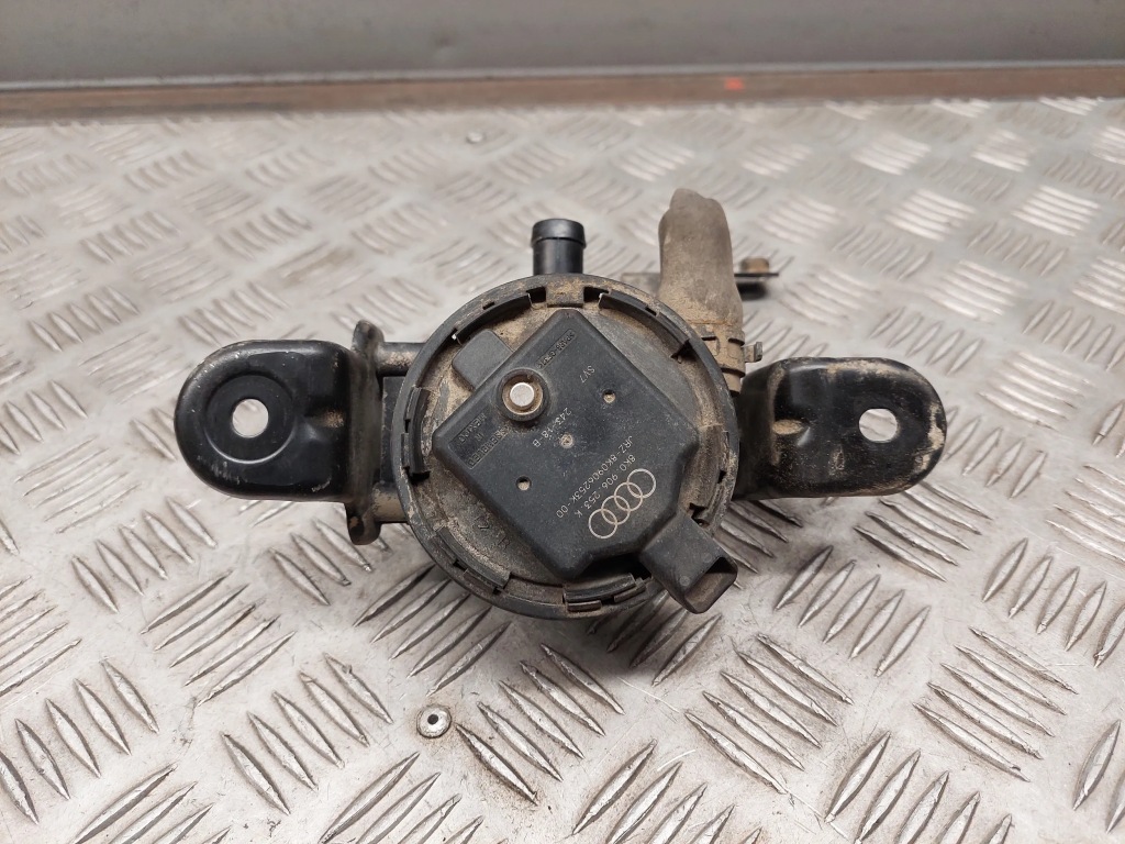 фото №1, Audi q7 4m 8k0906253k другое