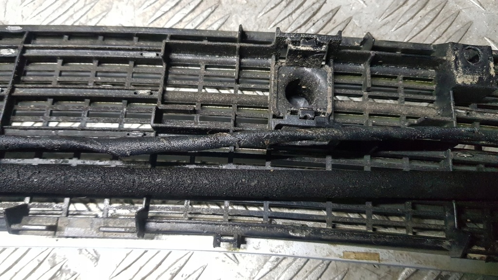 фото №13, Mercedes w203 впуск повітря омивачі капот 744