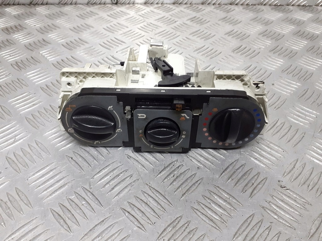 фото №1, Панель обдув fiat albea