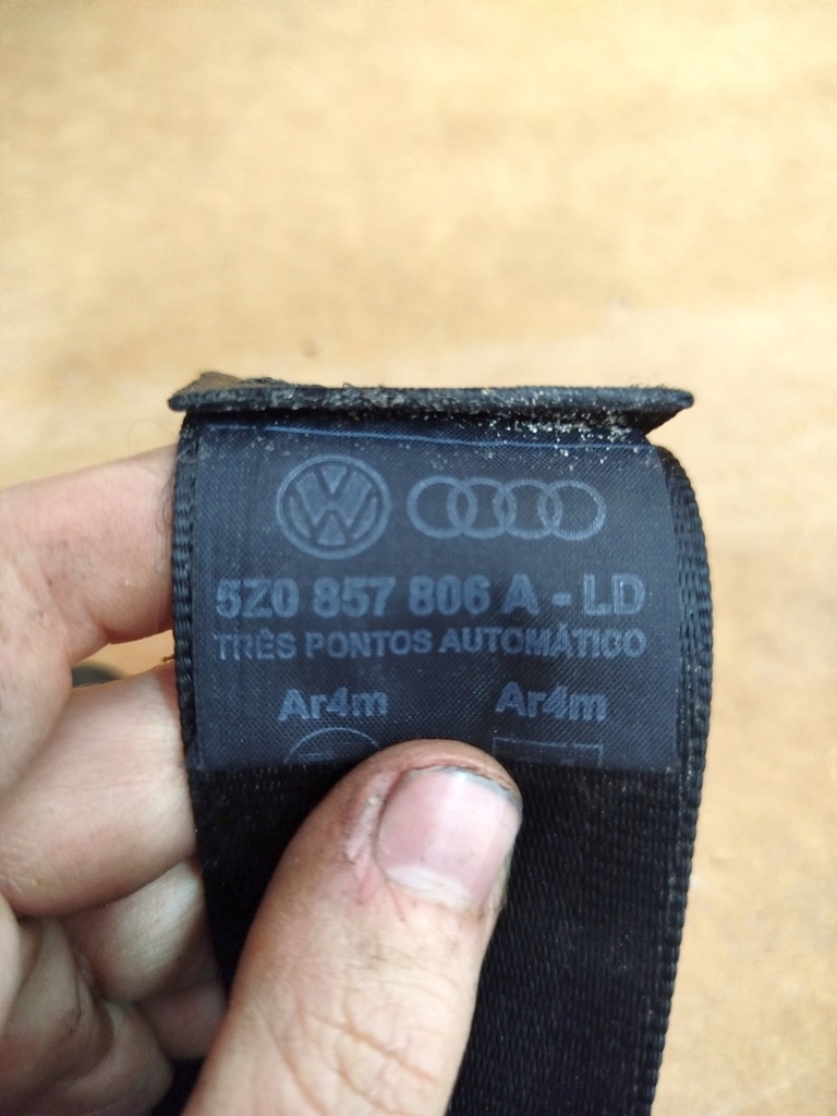 фото №5, Pas безпеки правий задня volkswagen fox 5z0857806a