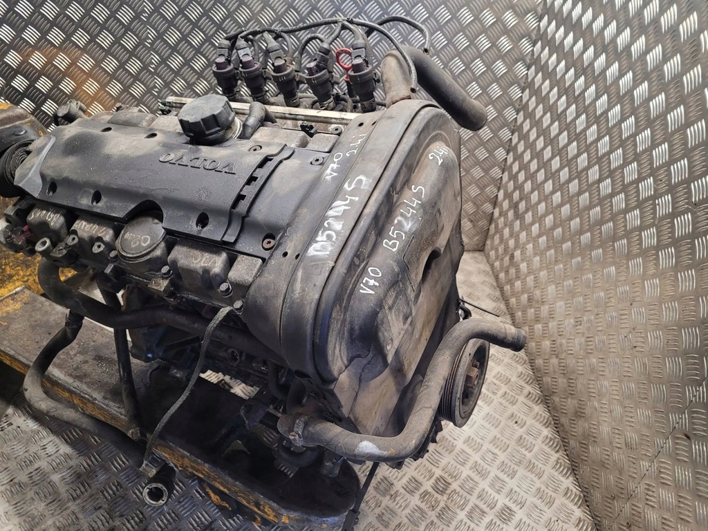 фото №11, Volvo v70 2002 двигатель
