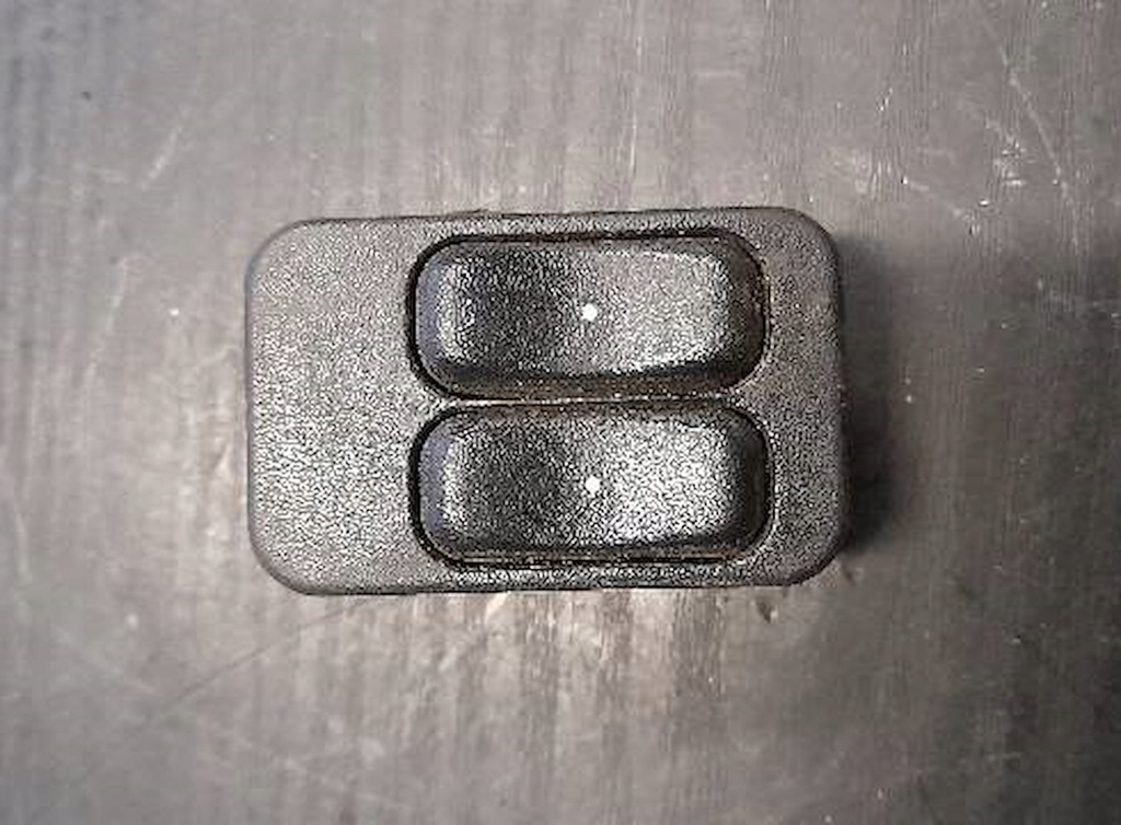 фото №1, Переключатель окон opel оригинальный номер 90561088