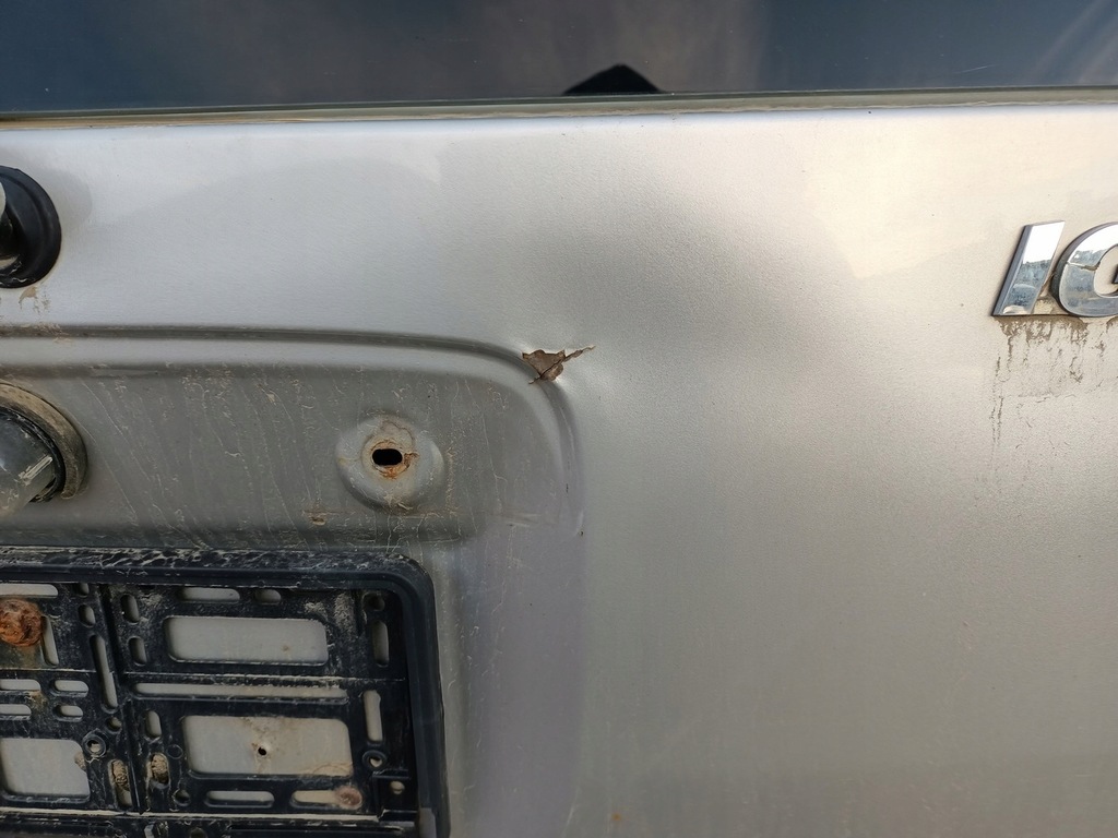 фото №4, Крышка багажника багажника suzuki ignis z2s 00-03