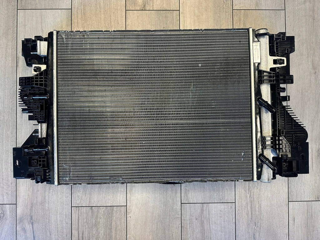 фото №7, Mercedes a-klasa w177 b-klasa w247 hybrid радиатор комплект радиатор