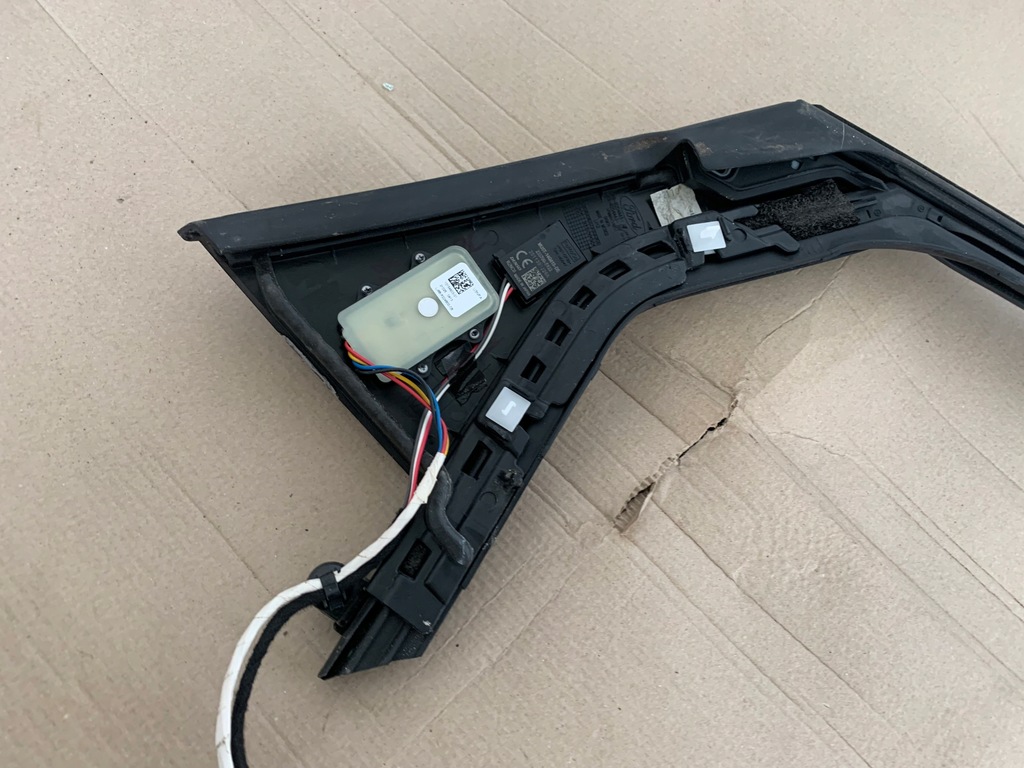 фото №13, Ford mustang mach-e 2021r молдинг рамка защита ручка дверь левый задняя задняя