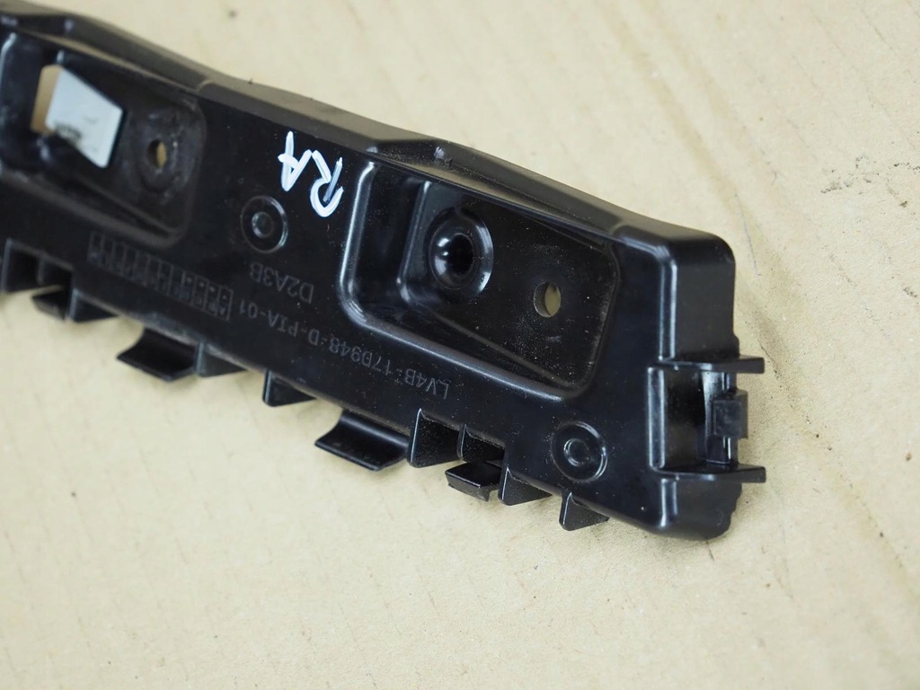 фото №8, Ford kuga mk3 направляющая бампера правый задняя