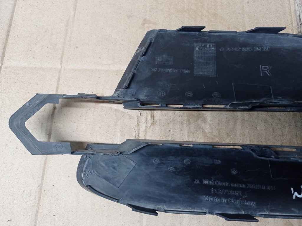 фото №6, Решітка заглушка бампера правий перед mercedea w242