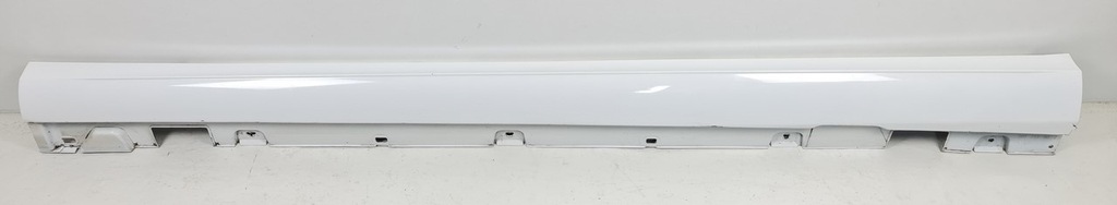 фото №1, Молдинг накладка порог правая 149 mercedes w213