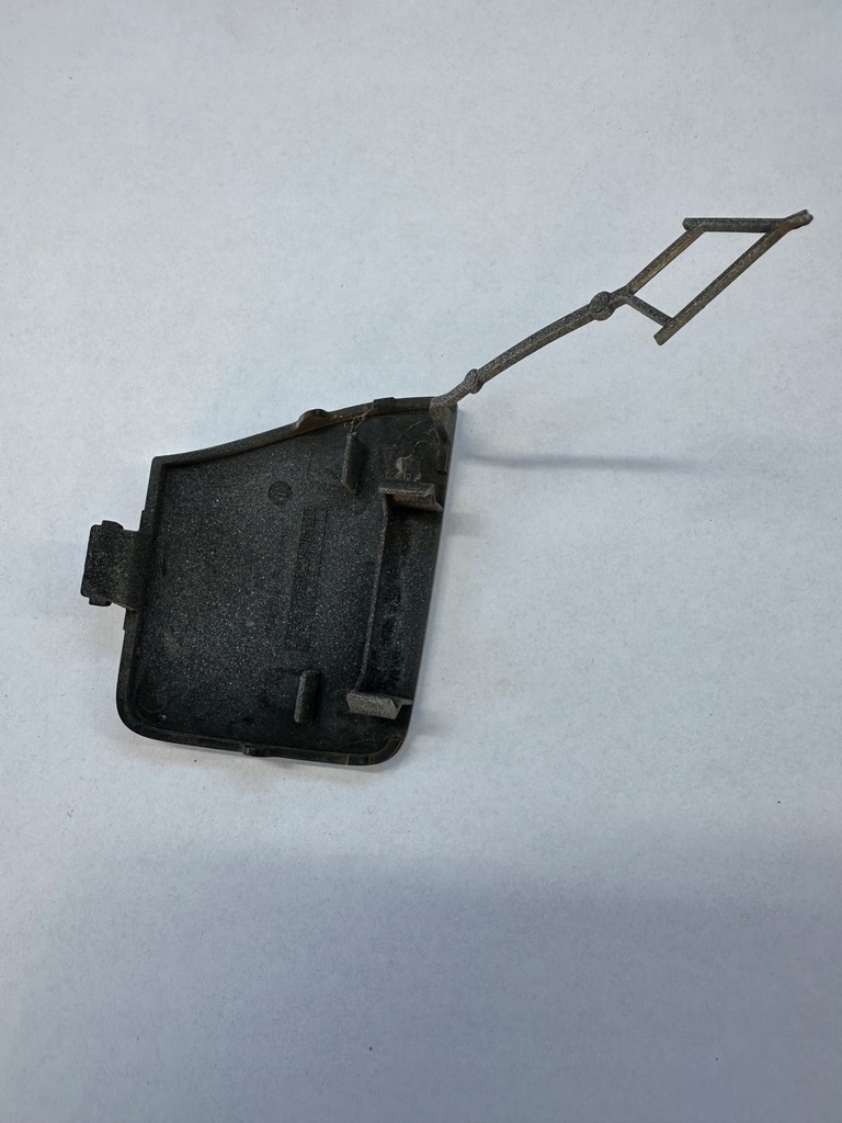 фото №2, Vw golf viii 8 r-line заглушка фаркоп бампера перед