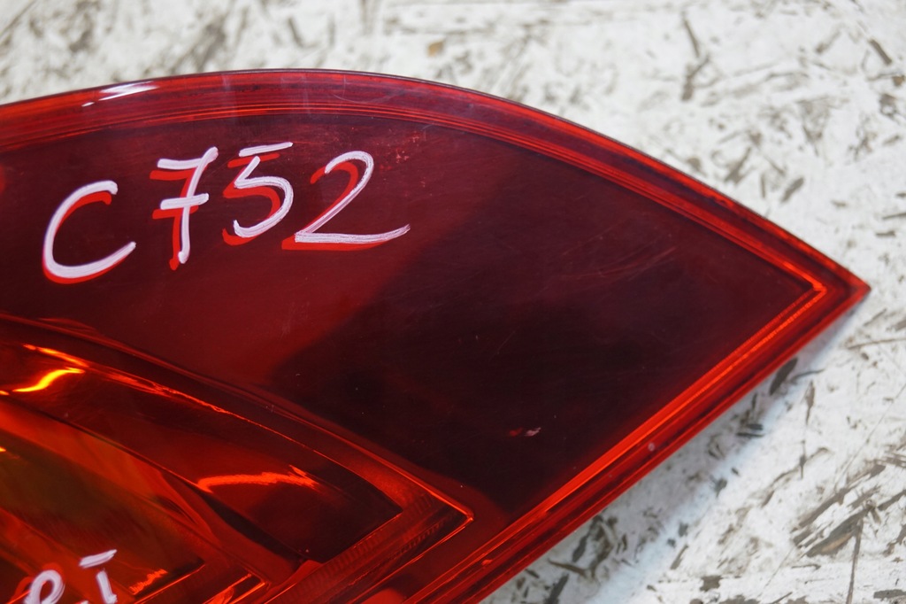 фото №7, Skoda superb ii lift sedan лампа правая задняя