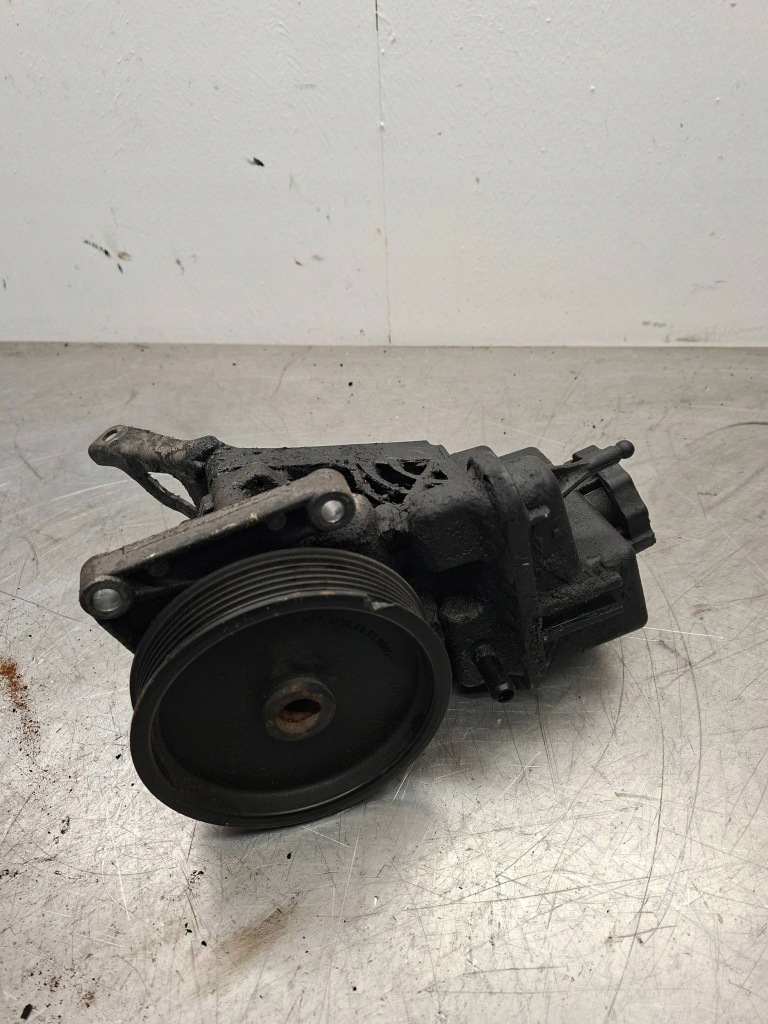 Купити Mercedes-benz sprinter 3,5-t насос підсилювача системи кермовий 310cdi