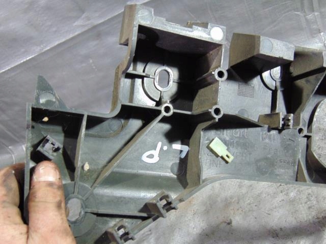 фото №6, Напрямна бампера лівий перед smart fortwo 99r