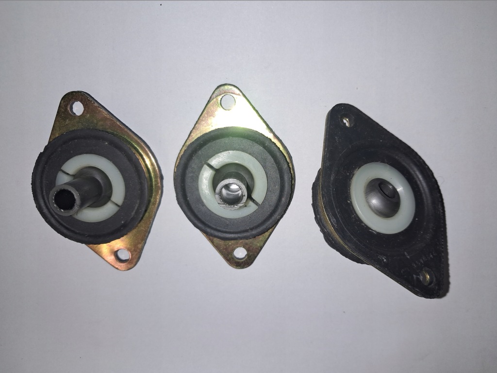 фото №1, Mercedes w123 кронштейн важіль газу 1233000940