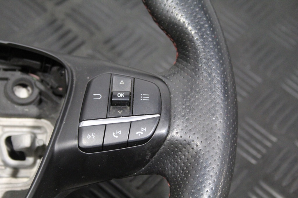 фото №7, Воздуховод мультифункция fiesta mk8 st-line