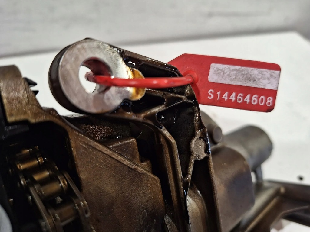 фото №5, Насос оливи v757601280 peugeot 207 1.4 vti