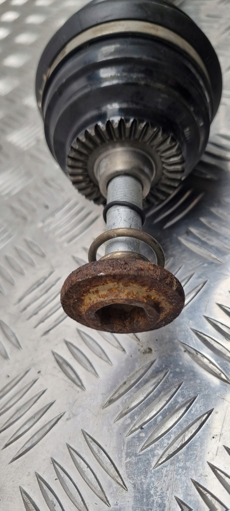 фото №10, Bmw e84 x1 правая приводной вал перед 7591682 x-drive