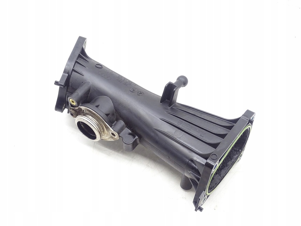 фото №2, Труба впуск повітрозабірник дроти повітря audi a7 4g 3.0 tdi 059145762ab