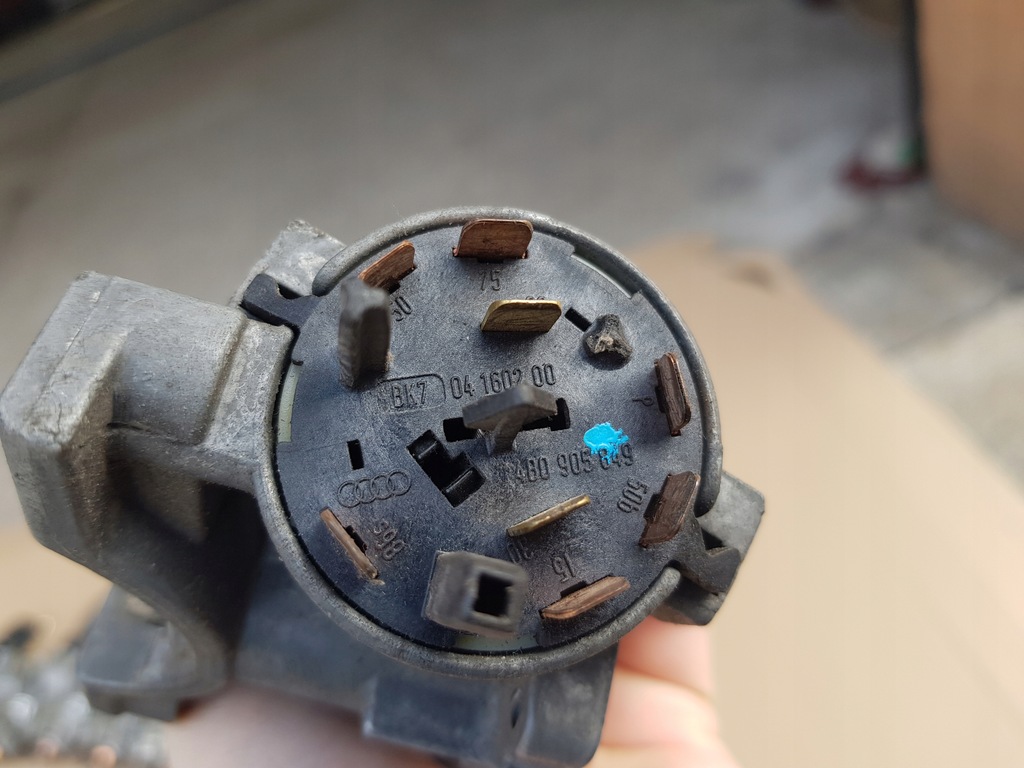 фото №13, Замок зажигания + ключ audi a4 b6 / a6 c5 / a3 8l / tt 8n 4b0905851f sprawdzona