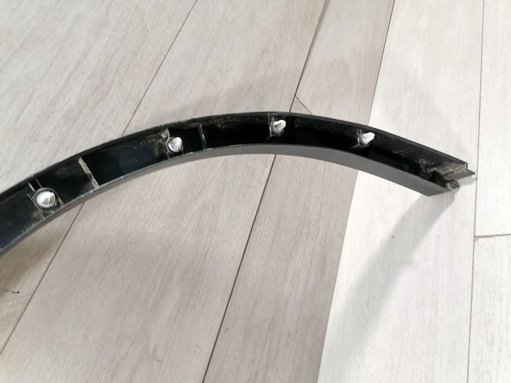 фото №10, Tesla y молдинг крыло левый задняя 1494187-00-b