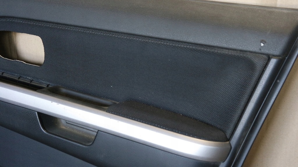 фото №5, Оббивка обшивка двері suzuki grand vitara 10r.