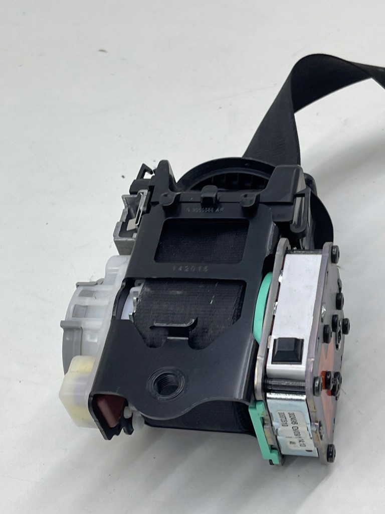 Купити Audi a6 c7 ремінь безпеки ліве перед передній оригінал!