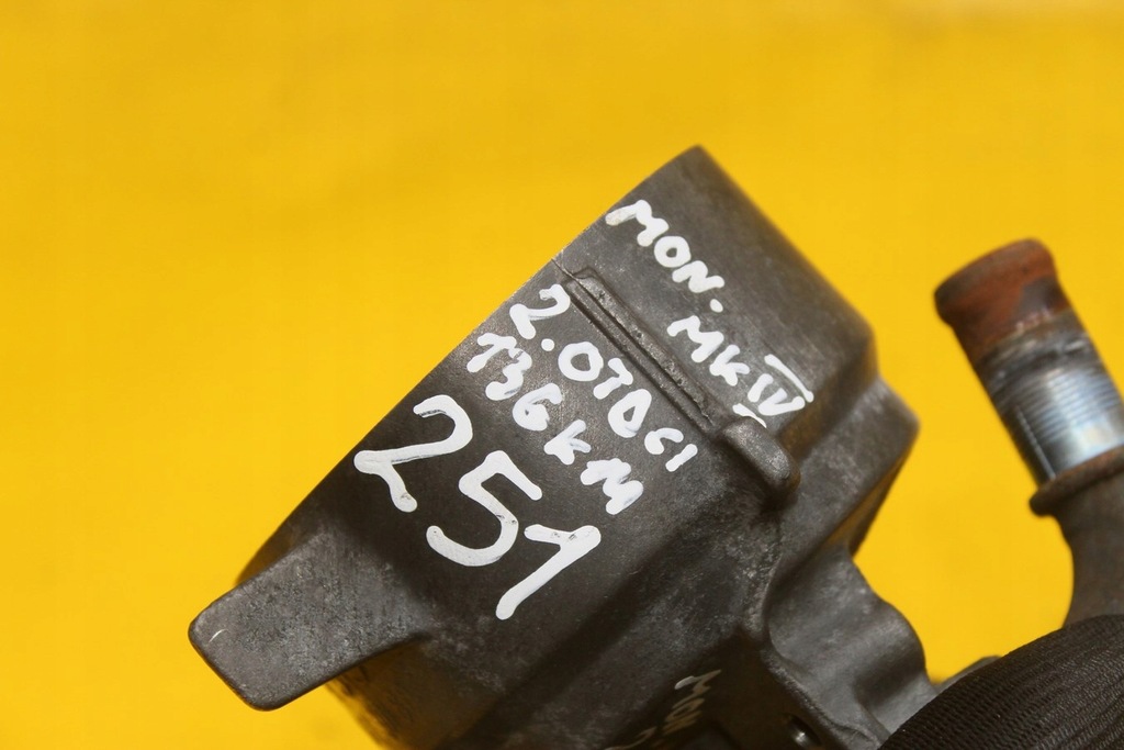 фото №8, Корпус фильтра масла mondeo mk4 2.0 9656830180