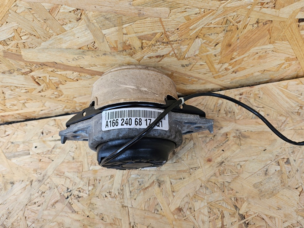 фото №1, Подушка двигателя mercedes w166 ml350cdi x166 gl gle