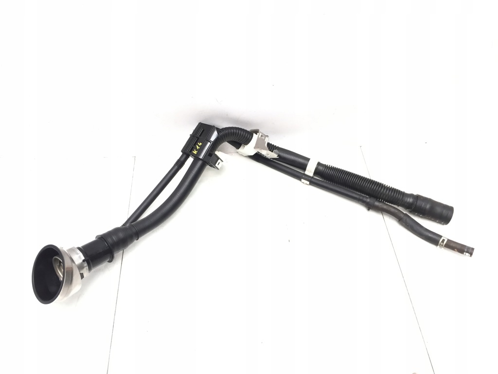 фото №1, Micra k14 1.5 dci заливная горловина труба топлива бака