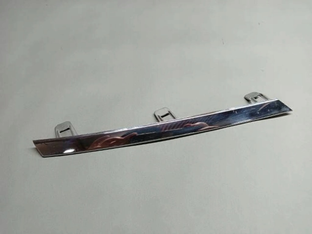 фото №1, M12 corolla e16 lift правый хром решётка перед