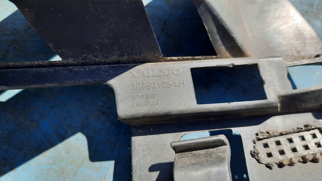 фото №4, Направляющая левый перед volvo xc60 30796165