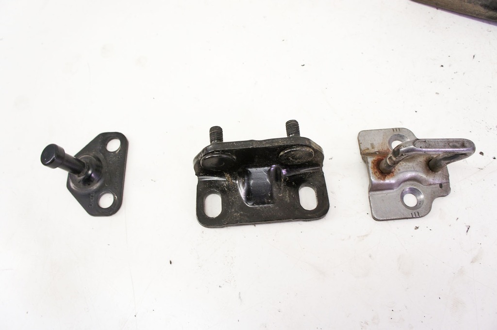 фото №5, Oc147 ford transit custom кронштейни двері лівих