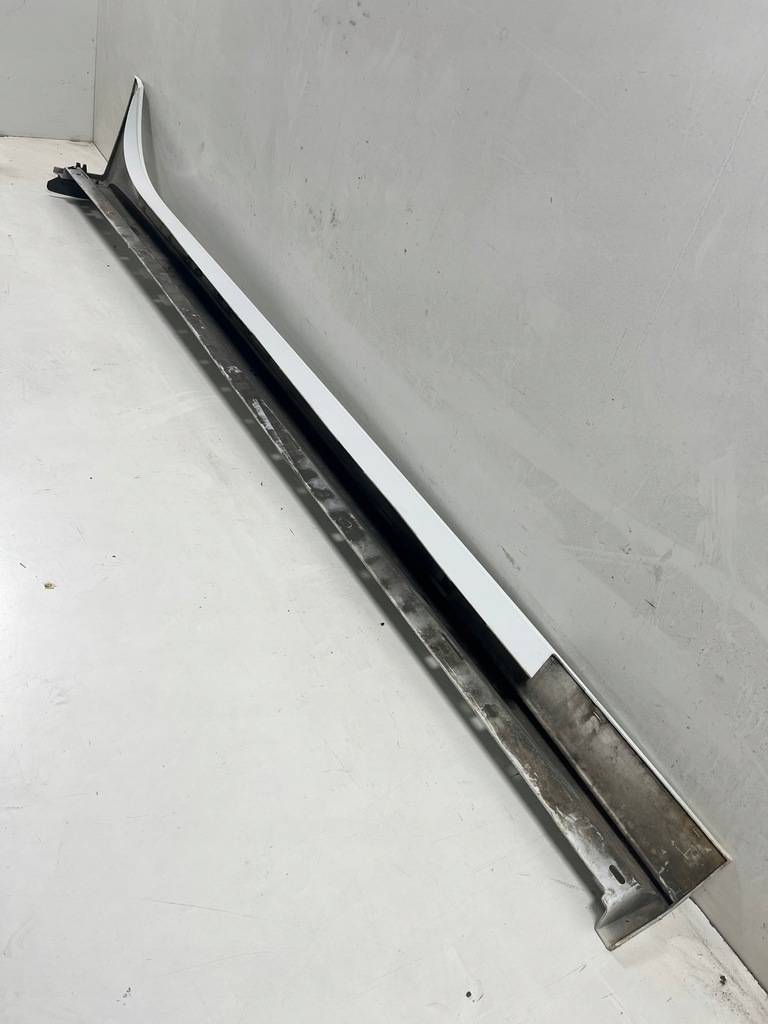 фото №11, Jaguar xe x760 r-sport молдинг накладка порог порог левая