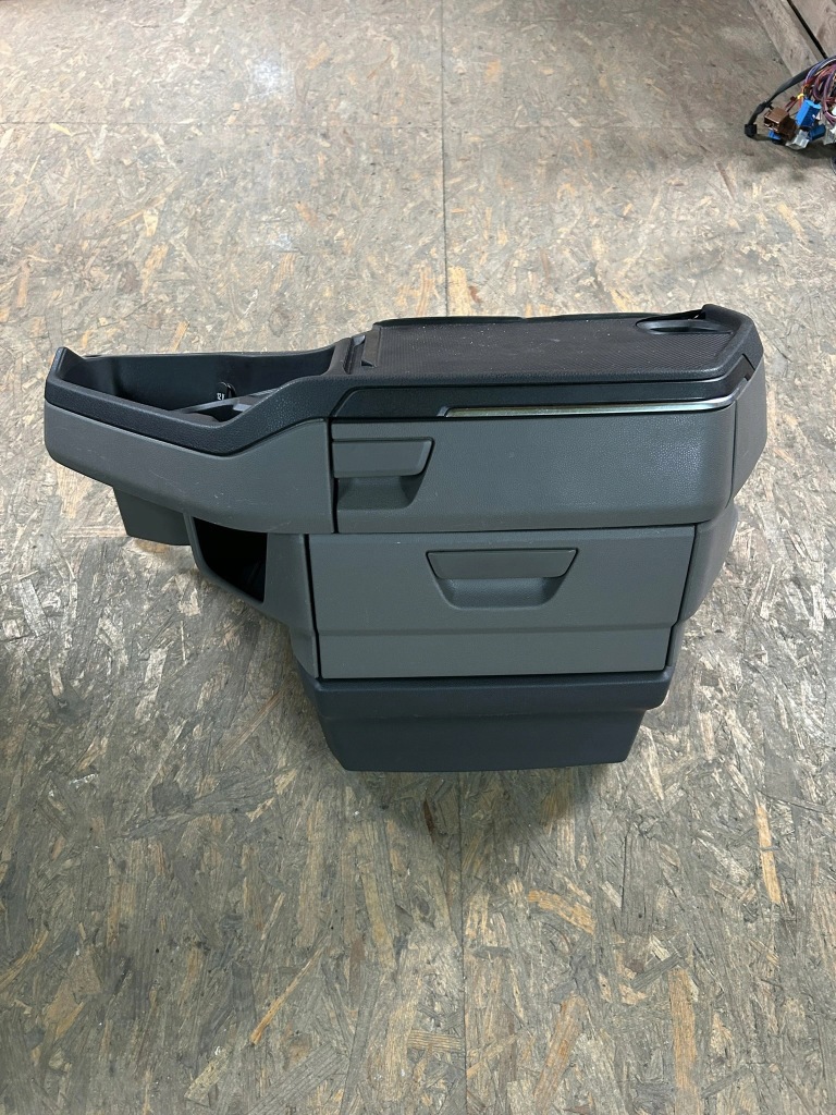 фото №1, Панель  приборная панель ze schowkami scania s ntg