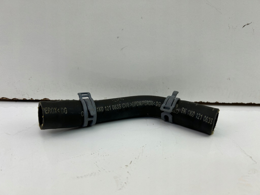 фото №1, Volkswagen оригинальный номер 1k0121063s радиатор, система охлаждение двигателя