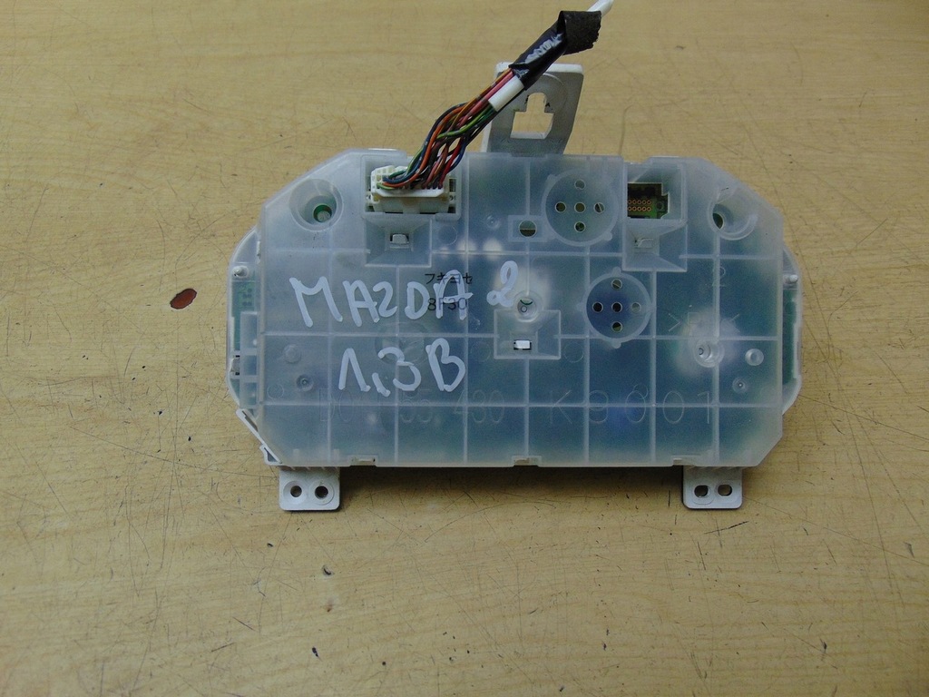 фото №10, Счетчик приборная панель mazda 2 ii de 1.3 b df71