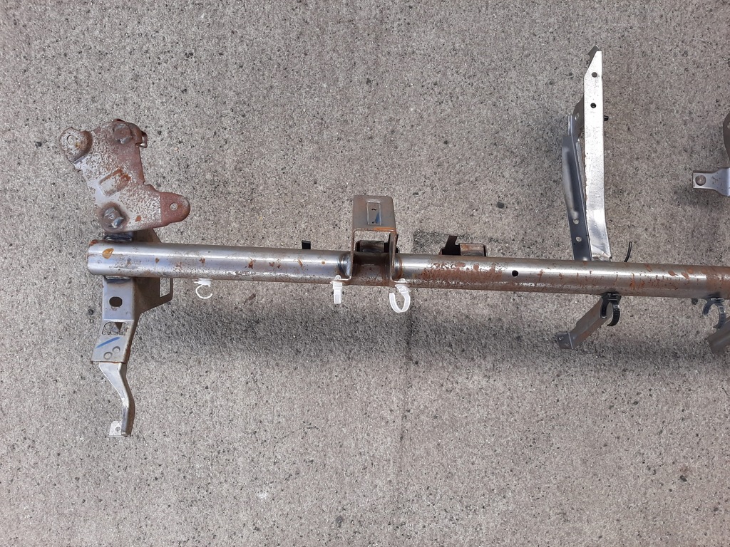 фото №5, Subaru xv i 2.0d каркас панели приборной панели